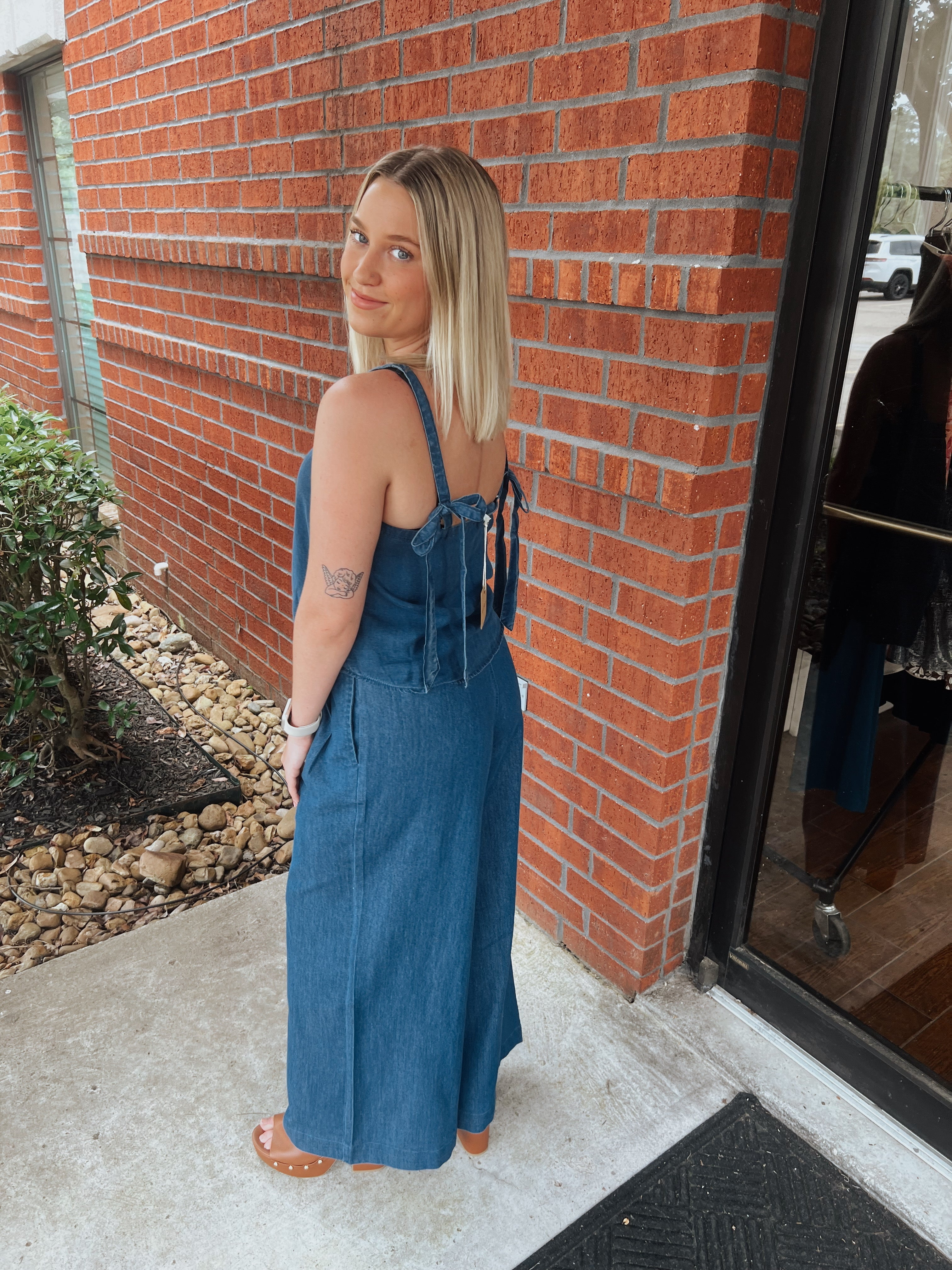 【U LAN】Betty Tin Beige Wide Denim Pants DENIM & BOTTOMS | Betty Lane